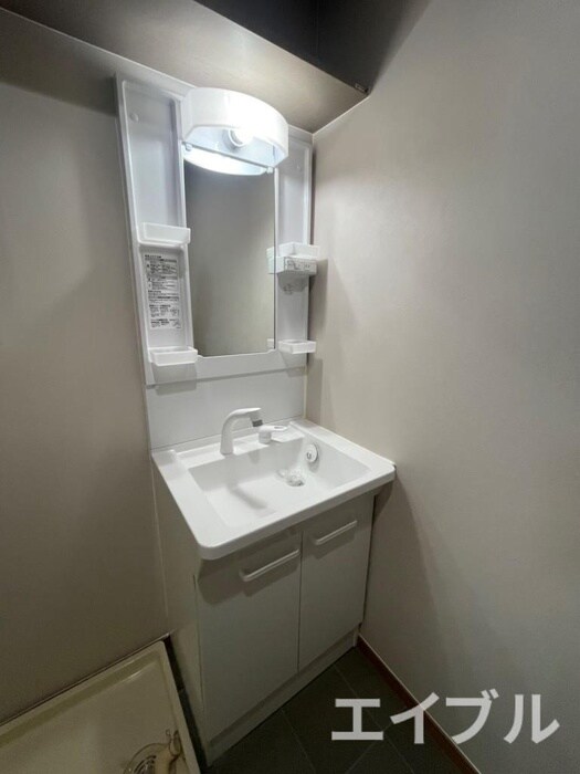 物件内観写真9　(洗面)