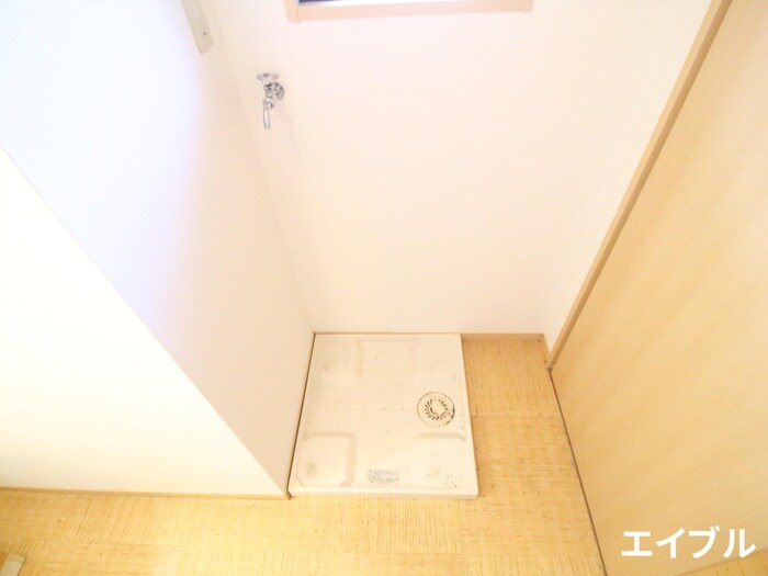 物件内観写真10　(室内からの展望)