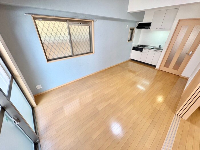 物件内観写真5　(居室)