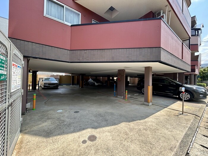 物件外観写真5　(建物設備)