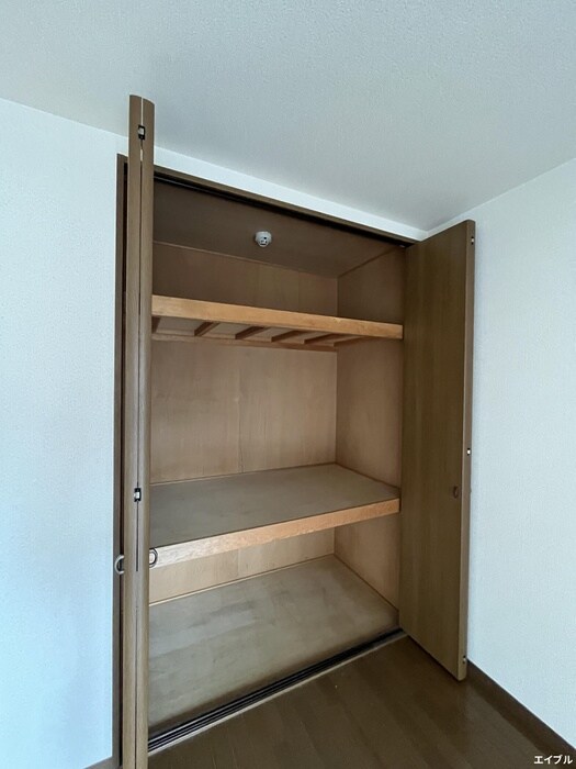 物件内観写真11　(収納)