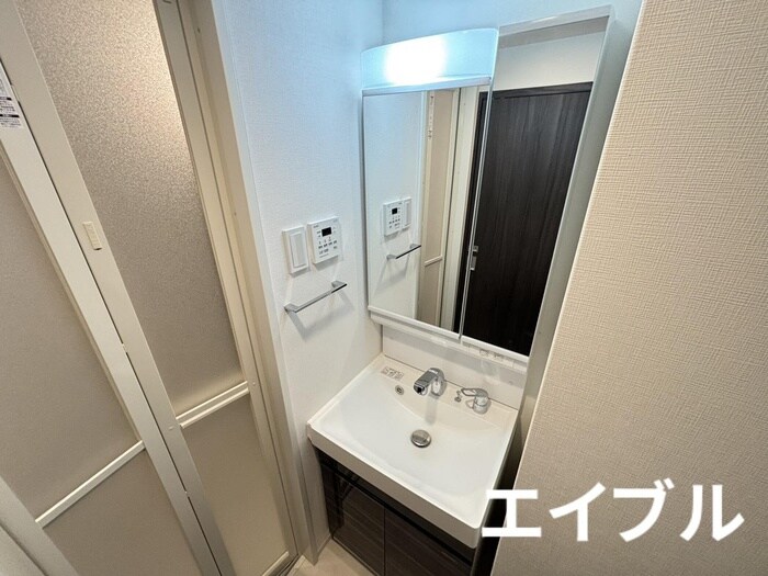 物件内観写真10　(洗面)