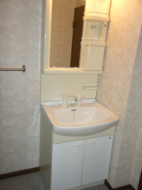 物件内観写真5　(洗面)