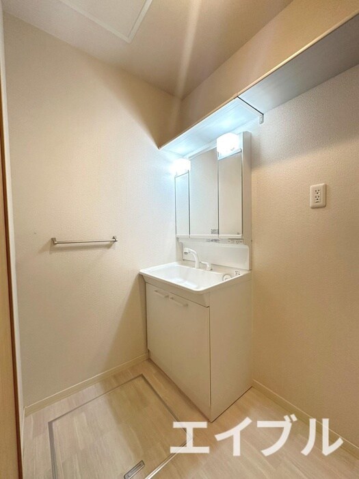 物件内観写真10　(洗面)