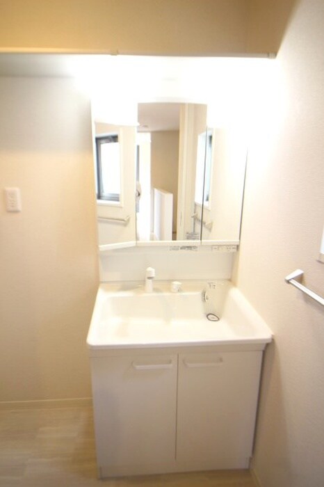 物件内観写真10　(洗面)