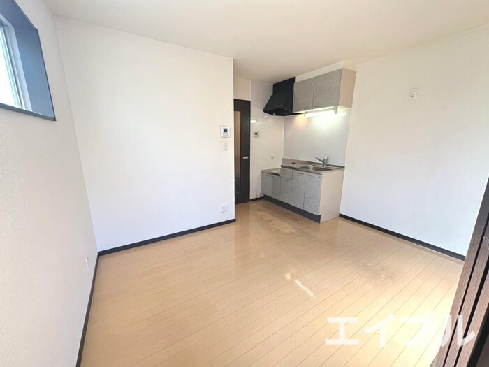 物件内観写真6　(居室)