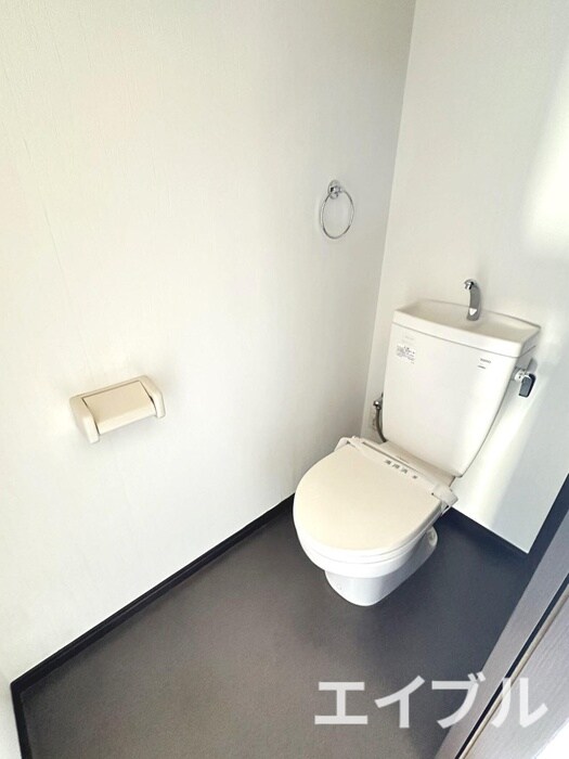 物件内観写真9　(トイレ)