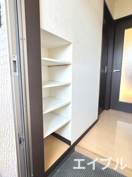 物件内観写真14　(靴箱)