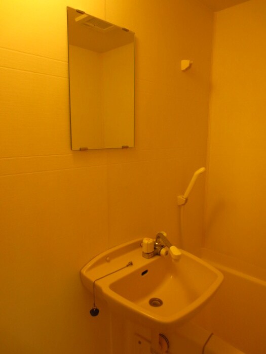 物件内観写真11　(洗面)