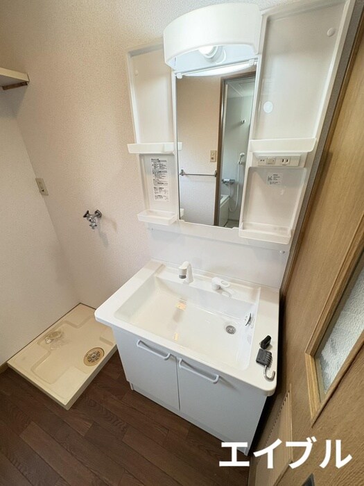 物件内観写真11　(洗面)