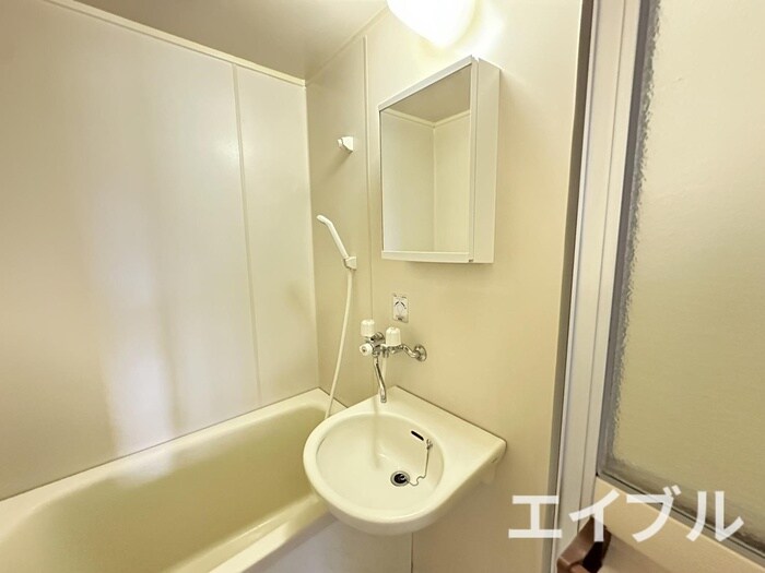 物件内観写真7　(洗面)