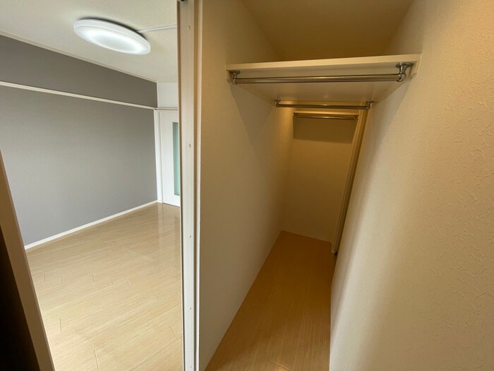 物件内観写真8　(収納)