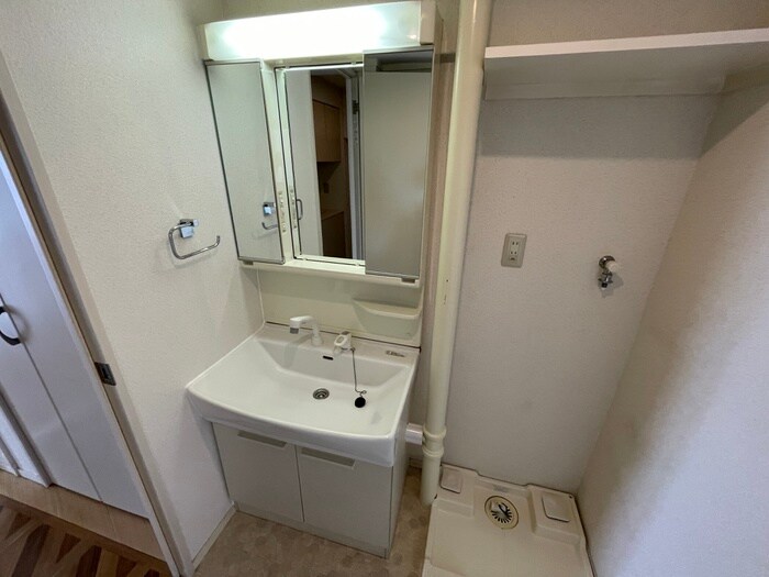 物件内観写真11　(洗面)