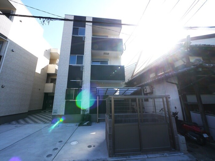 物件外観写真1　(外観写真)