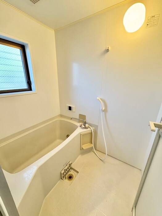 物件内観写真12　(バス／シャワールーム等)