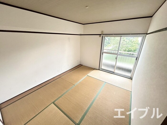 物件内観写真9　(居室)