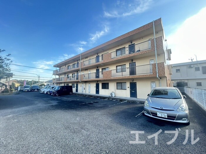 物件外観写真3　(外観写真)