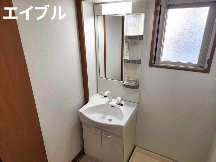 物件内観写真11　(洗面)