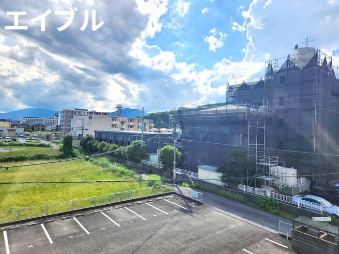 物件内観写真21　(室内からの展望)