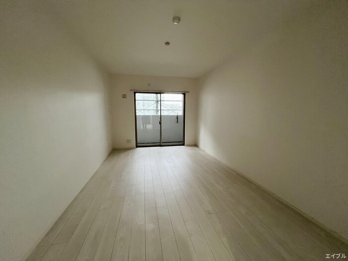 物件内観写真6　(居室)