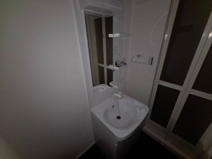 物件内観写真10　(洗面)