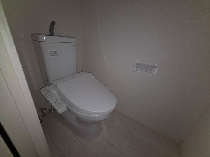 物件内観写真10　(トイレ)