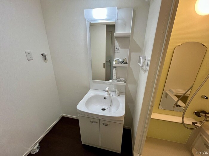 物件内観写真11　(洗面)