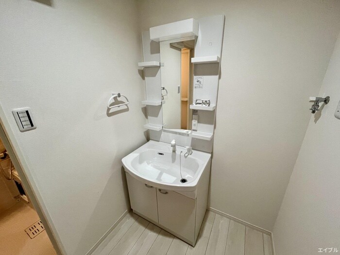 物件内観写真11　(洗面)