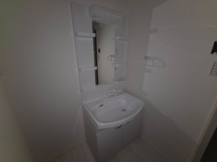 物件内観写真11　(洗面)