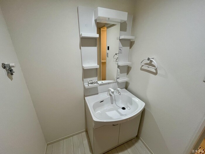 物件内観写真11　(洗面)