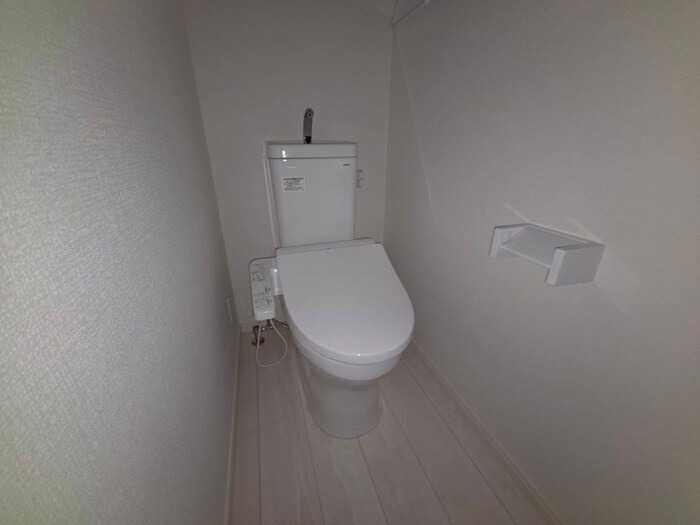 物件内観写真13　(トイレ)