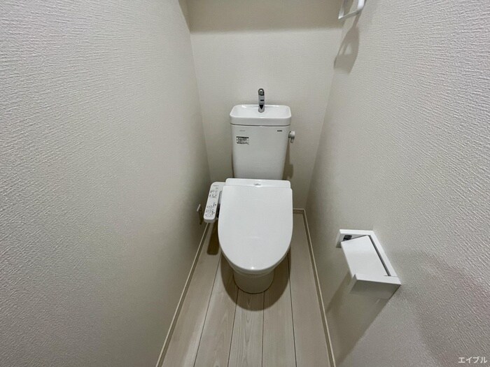 物件内観写真13　(トイレ)