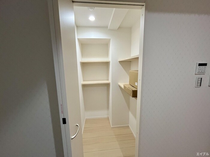 物件内観写真14　(収納)