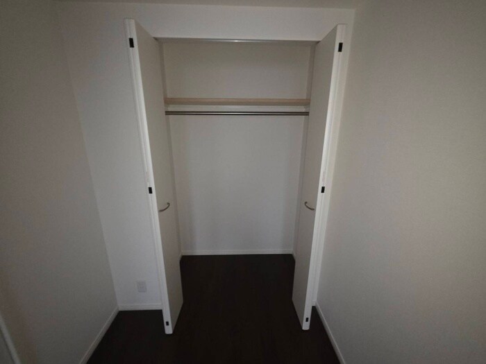 物件内観写真16　(収納)