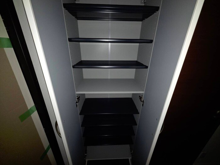 物件内観写真16　(靴箱)