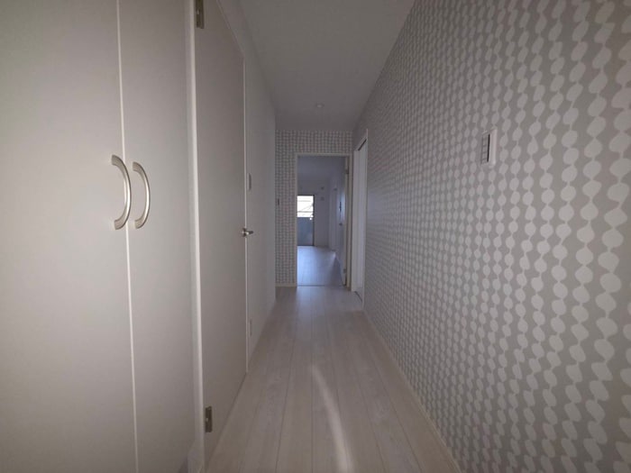 物件内観写真16　(廊下)