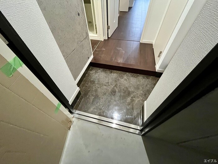 物件内観写真19　(玄関)