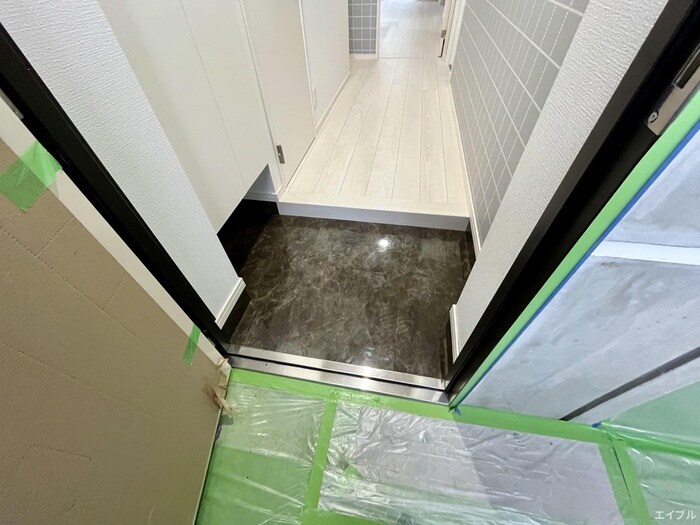 物件内観写真19　(玄関)