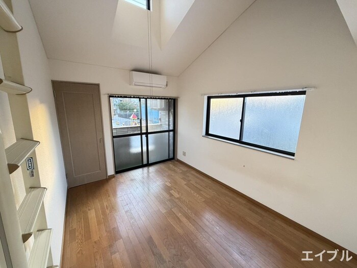 物件内観写真7　(居室)