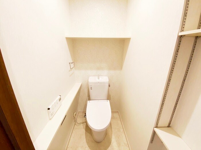 物件内観写真10　(トイレ)