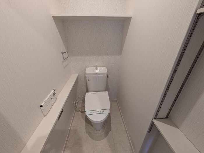 物件内観写真10　(トイレ)