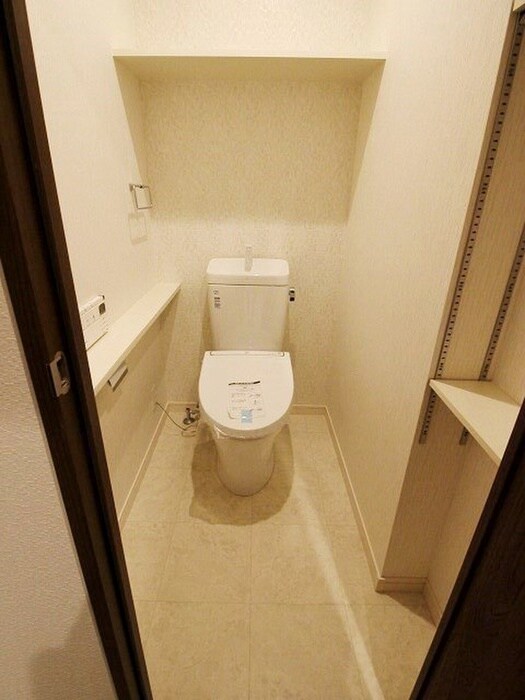 物件内観写真11　(トイレ)