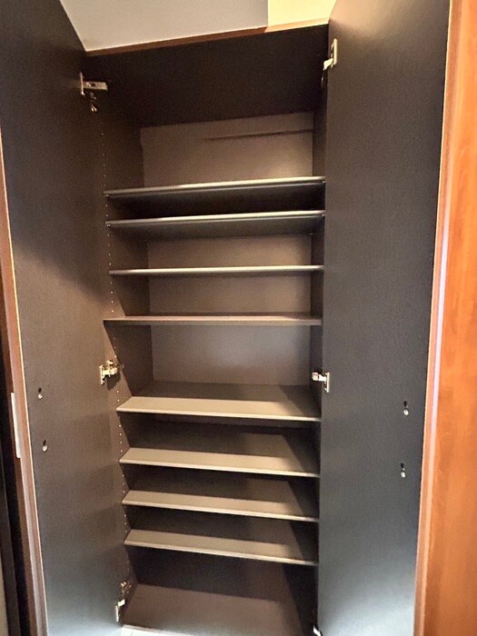 物件内観写真13　(靴箱)