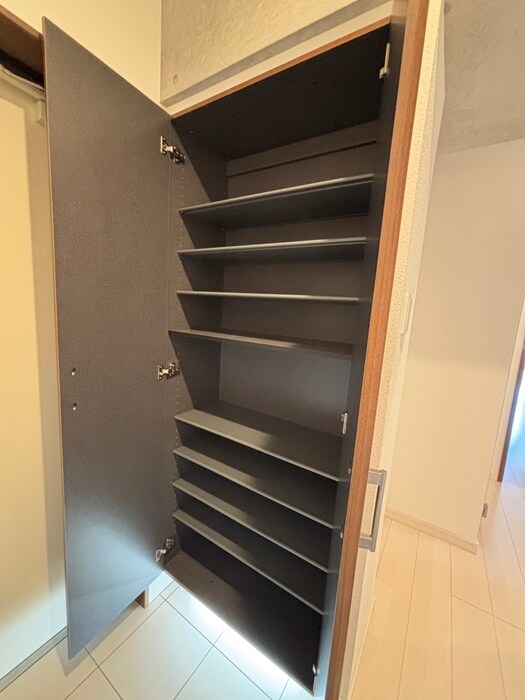 物件内観写真14　(靴箱)