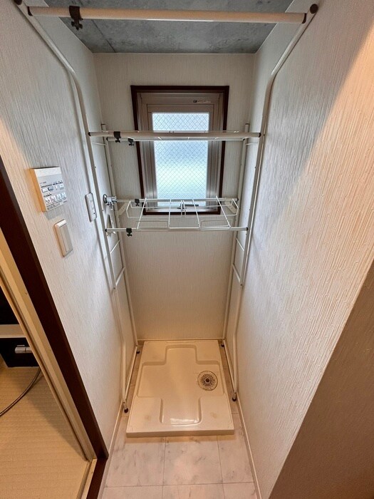 物件内観写真17　(洗濯機置場)