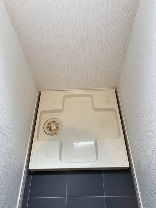 物件内観写真19　(洗濯機置場)