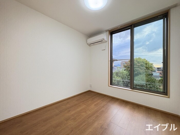 物件内観写真9　(居室)