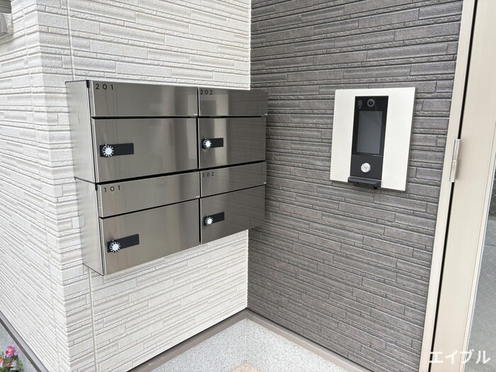 物件外観写真6　(建物設備)