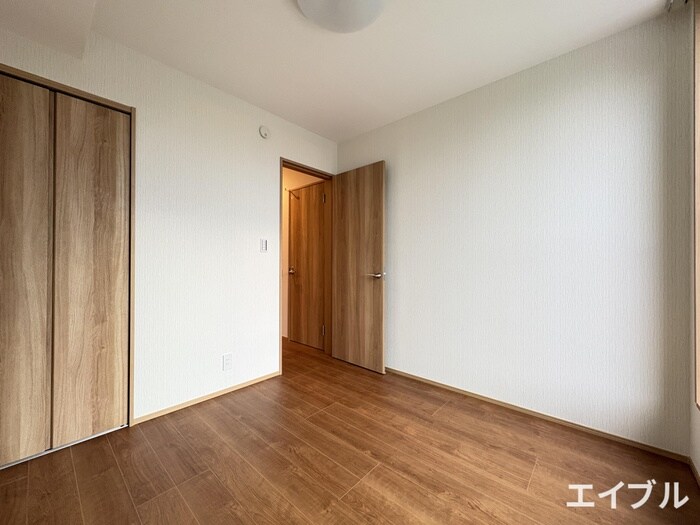 物件内観写真10　(居室)