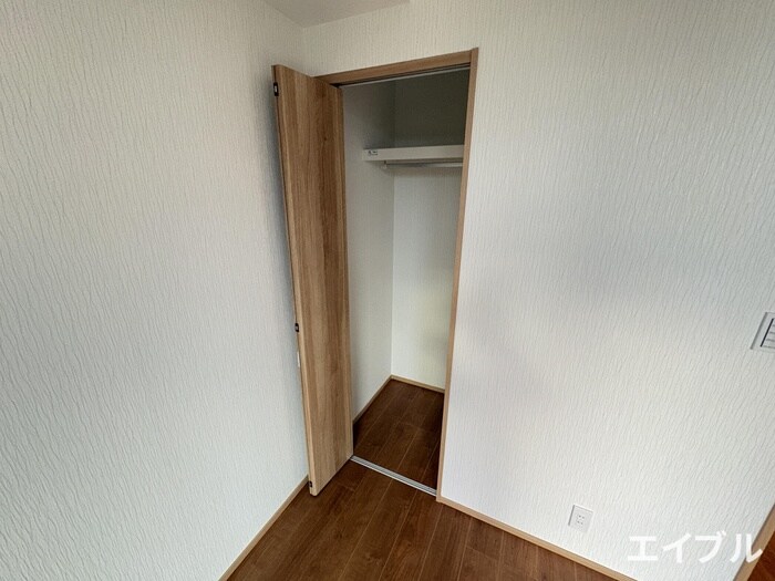 物件内観写真16　(収納)